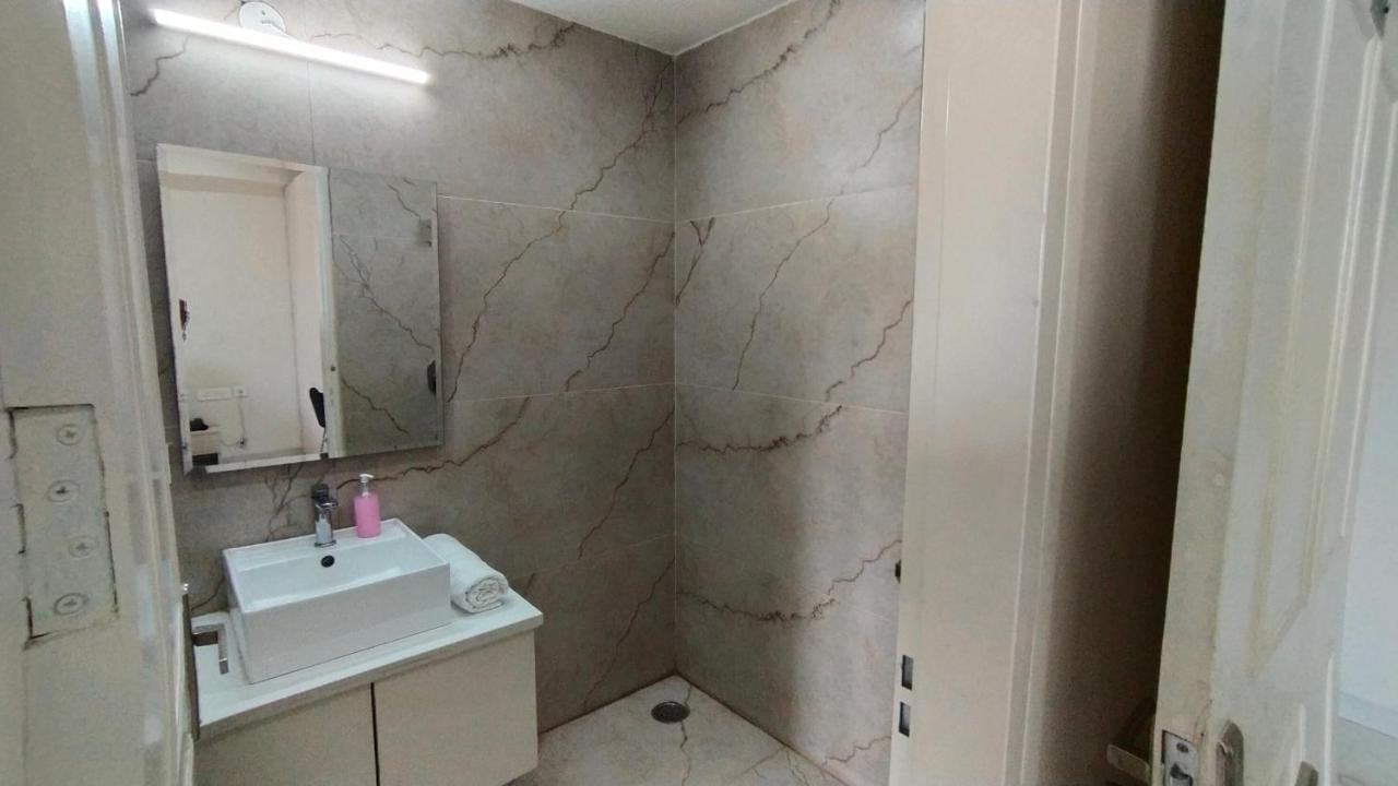 Saltstayz Sector 52 - Ardee City Mall Gurgaon Ngoại thất bức ảnh
