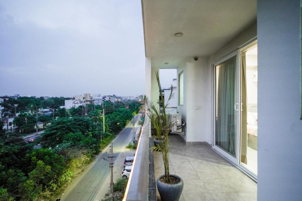 Saltstayz Sector 52 - Ardee City Mall Gurgaon Ngoại thất bức ảnh