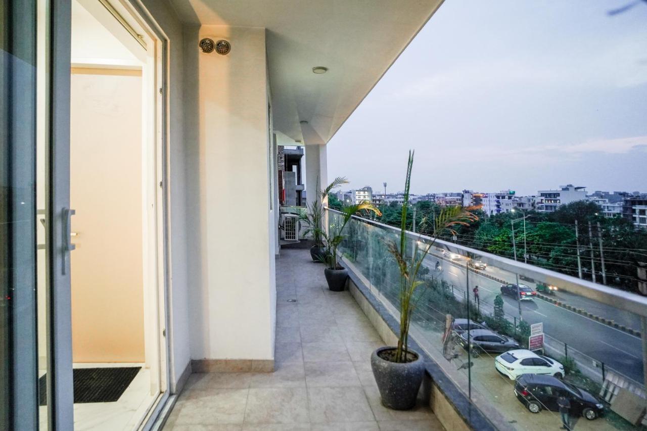 Saltstayz Sector 52 - Ardee City Mall Gurgaon Ngoại thất bức ảnh